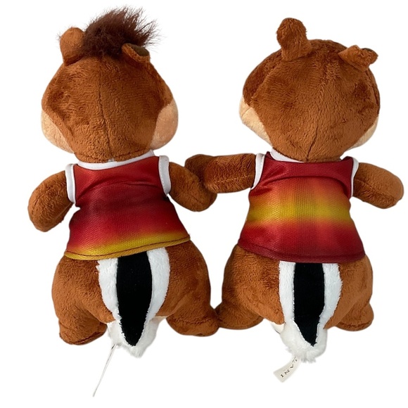Disney Aulani Chip & Dale plush set  9” Disney  Kaua’i Resort exclusive - Picture 5 of 11